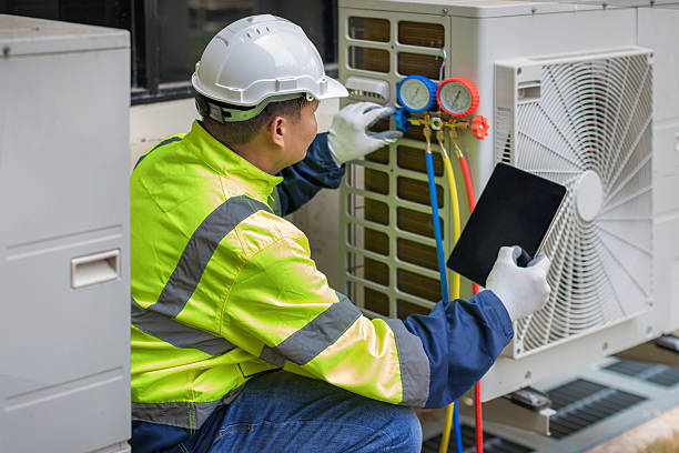 Professional Heat Pump Repair technician working in Castle Hayne, NC
